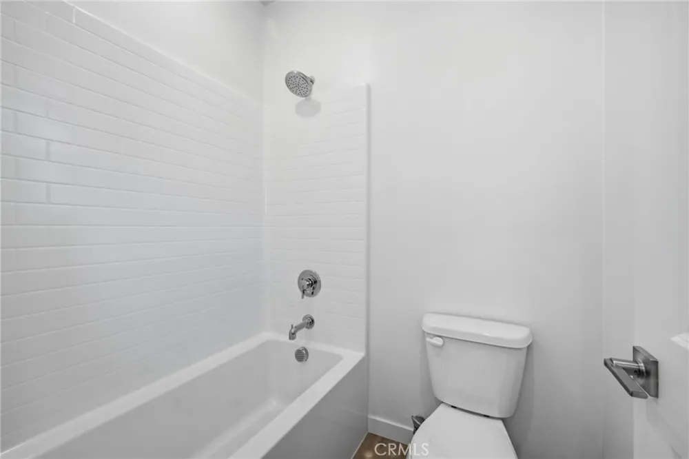 15842 Butterfly Drive Fontana, CA 92336