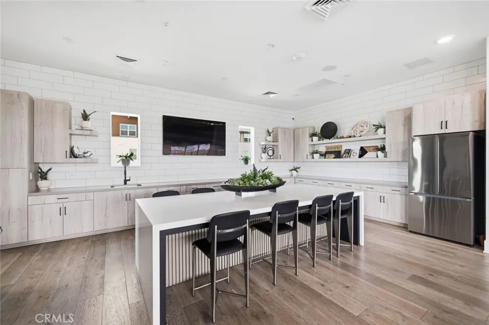 15842 Butterfly Drive Fontana, CA 92336