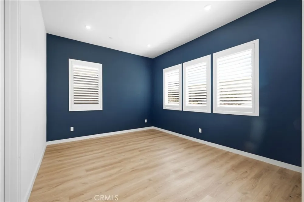 15842 Butterfly Drive Fontana, CA 92336