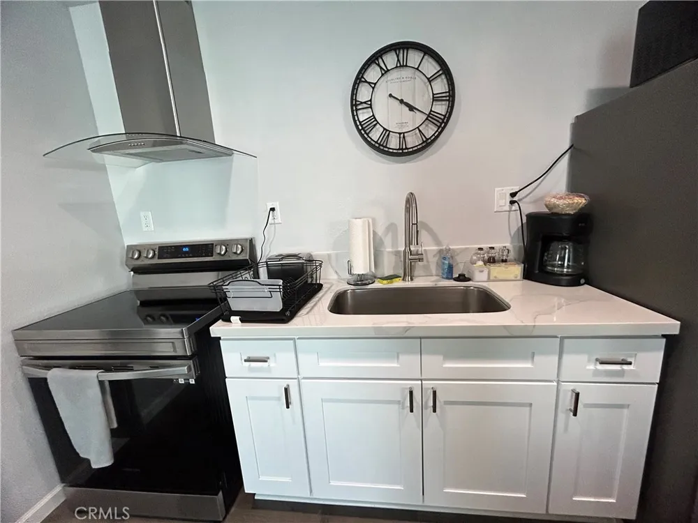3152 Lime Riverside, CA 92501