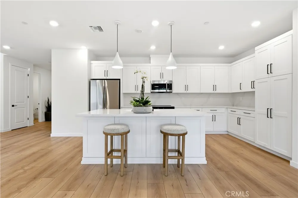 23720 Wilcox Drive Newhall, CA 91321