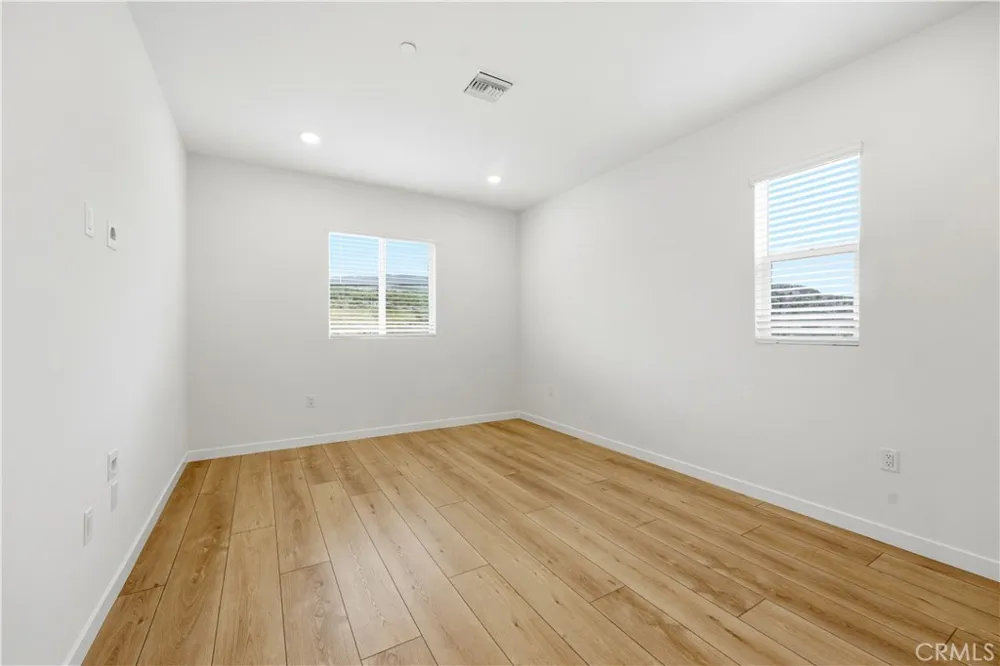 23720 Wilcox Drive Newhall, CA 91321