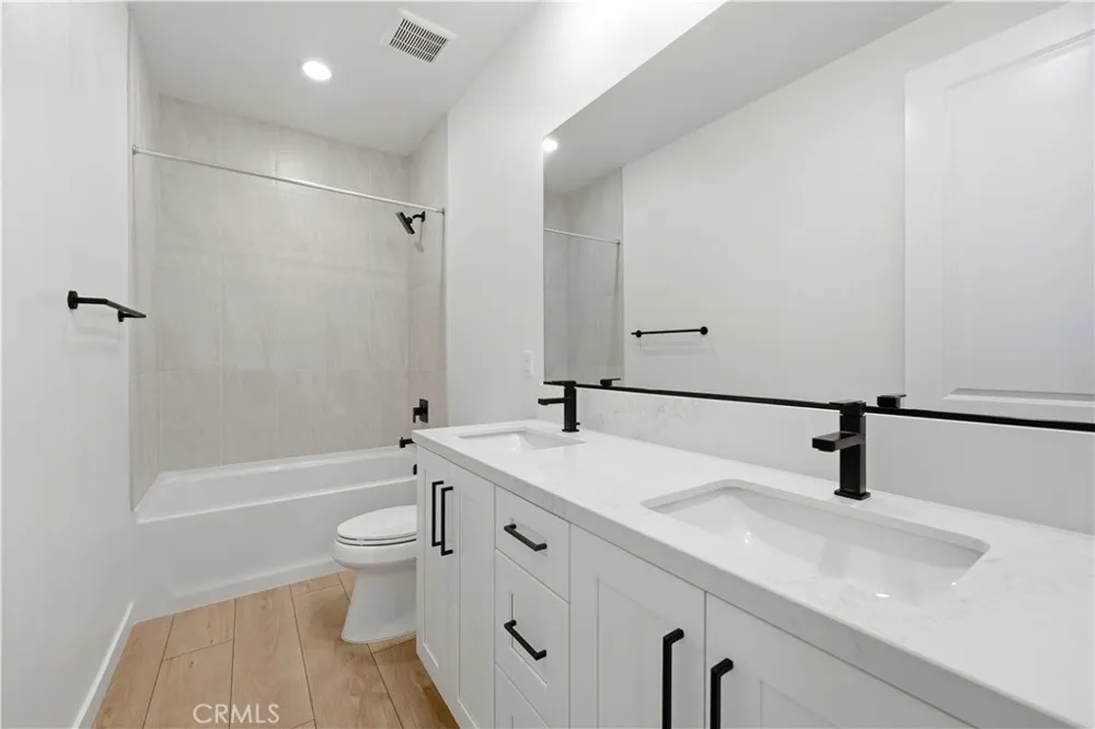 23720 Wilcox Drive Newhall, CA 91321