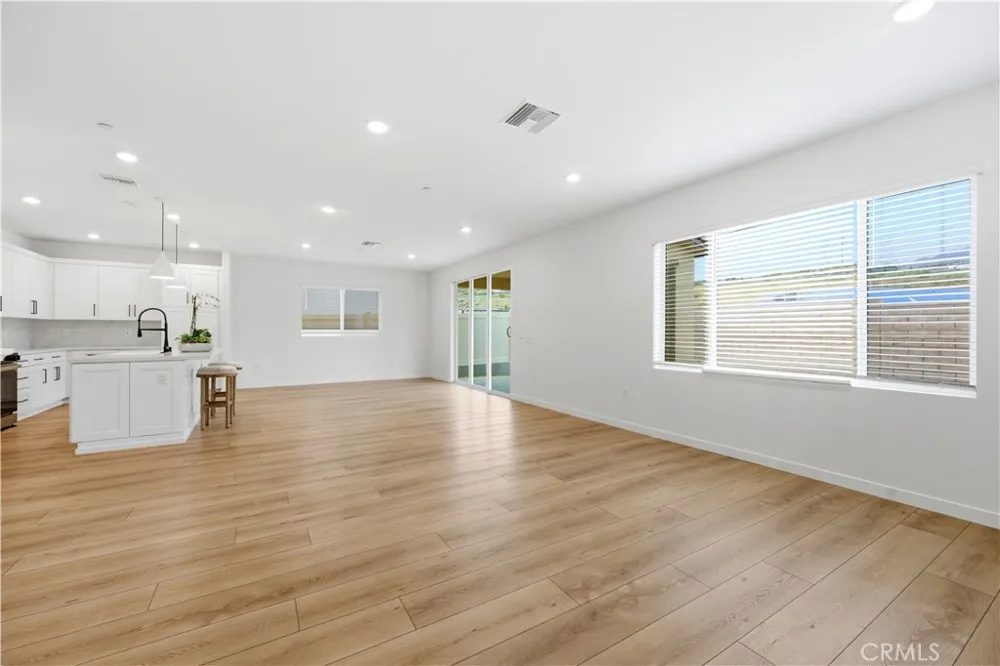 23720 Wilcox Drive Newhall, CA 91321