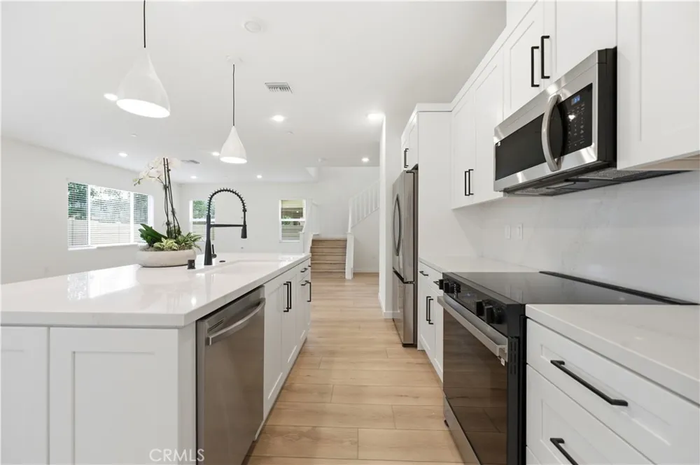 23720 Wilcox Drive Newhall, CA 91321
