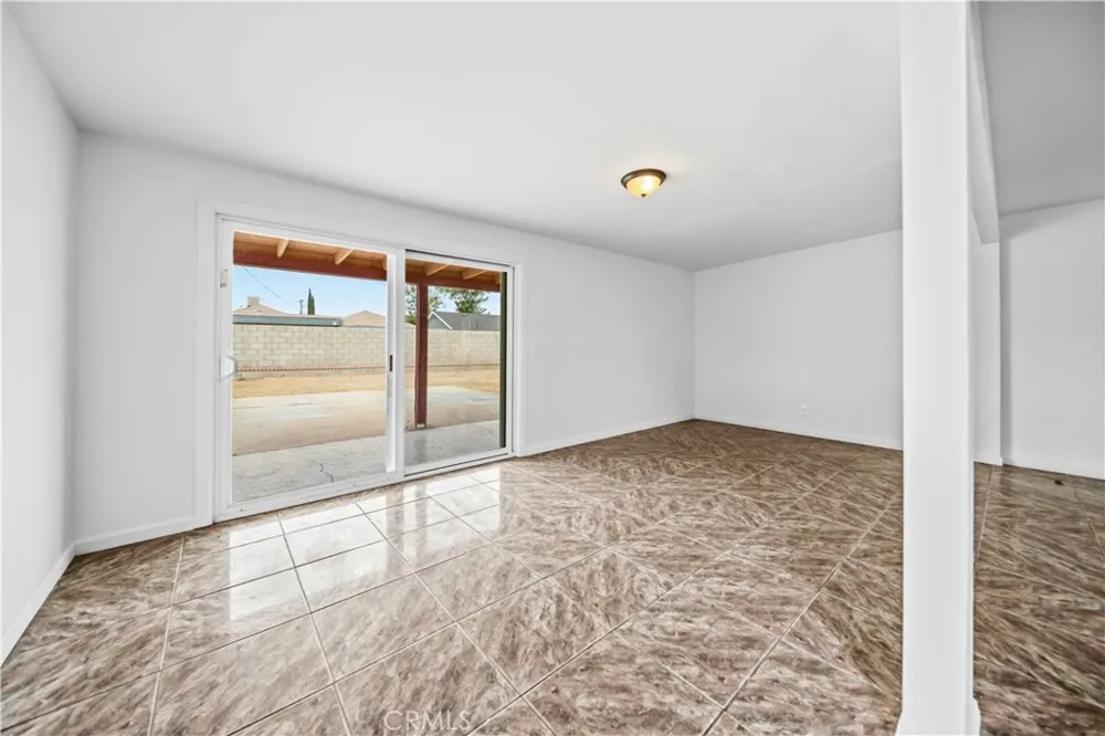 38539 Dunmore Palmdale, CA 93550