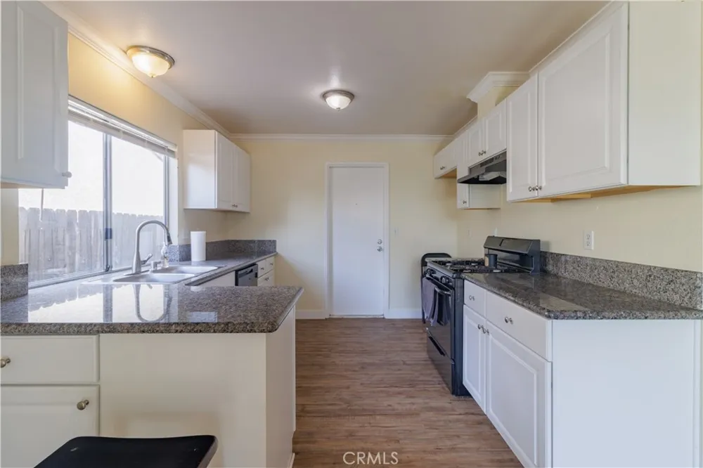25429 Hemlock Ave Moreno Valley, CA 92557