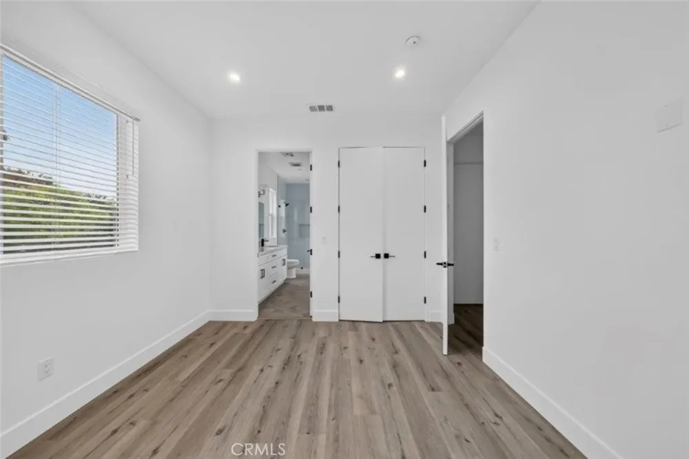 10853 Otsego Street #1/2 North Hollywood, CA 91601