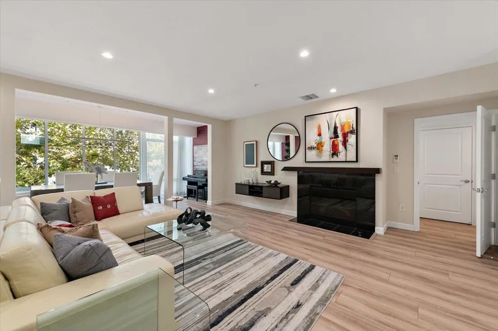 46 W Julian Street #333 San Jose, CA 95110