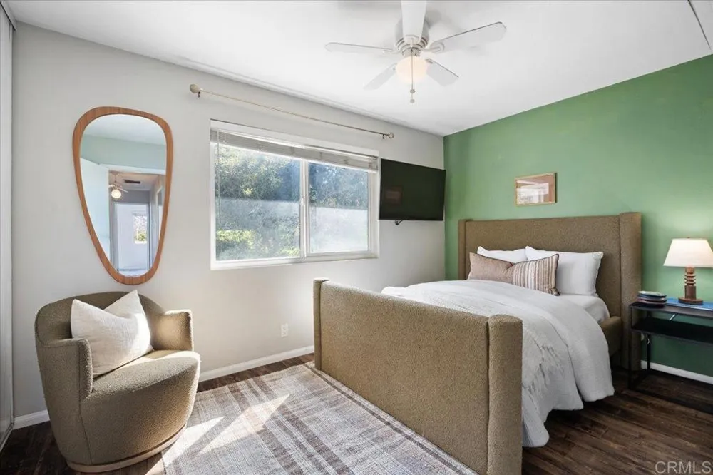 328 Winsome Place Encinitas, CA 92024