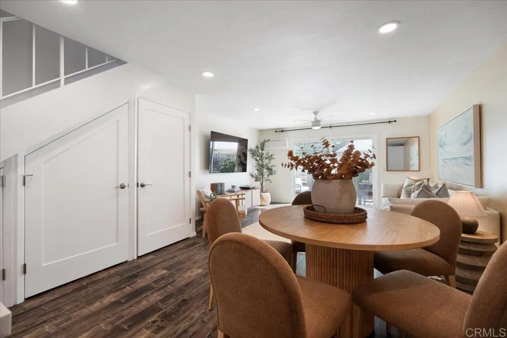 328 Winsome Place Encinitas, CA 92024