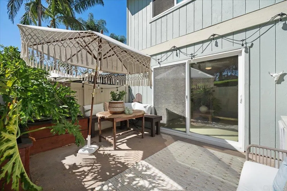 328 Winsome Place Encinitas, CA 92024