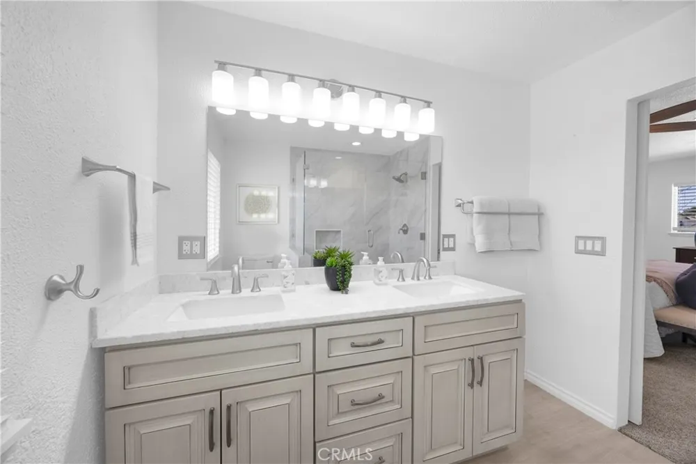 10191 Noel Cypress, CA 90630