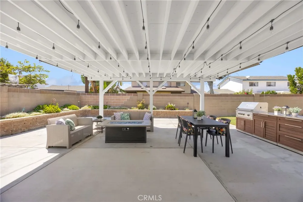 10191 Noel Cypress, CA 90630
