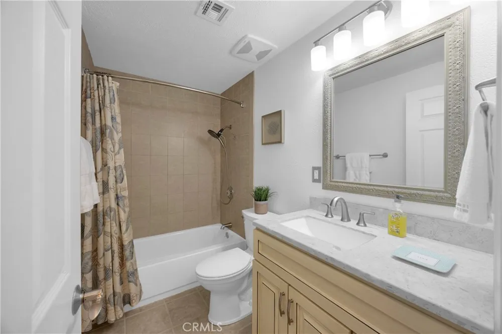 10191 Noel Cypress, CA 90630
