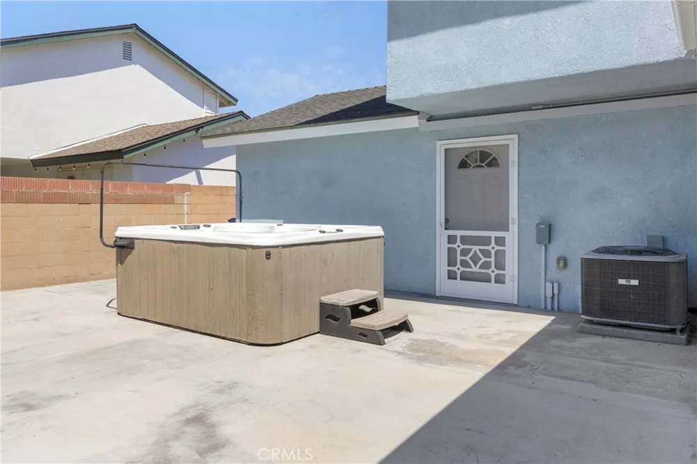 10191 Noel Cypress, CA 90630
