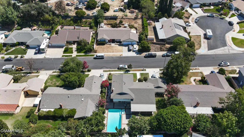 1041 Balsamo Avenue Simi Valley, CA 93065