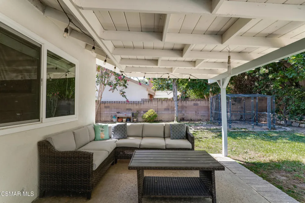1041 Balsamo Avenue Simi Valley, CA 93065