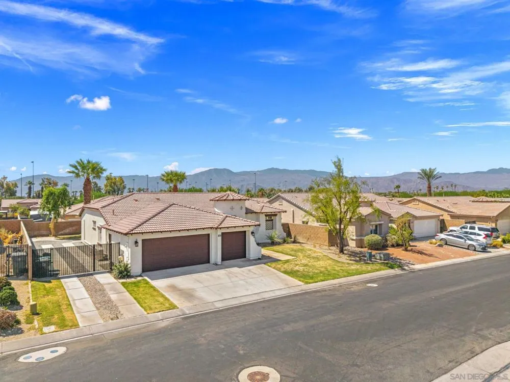 83293 Fairbanks Ave Indio, CA 92203
