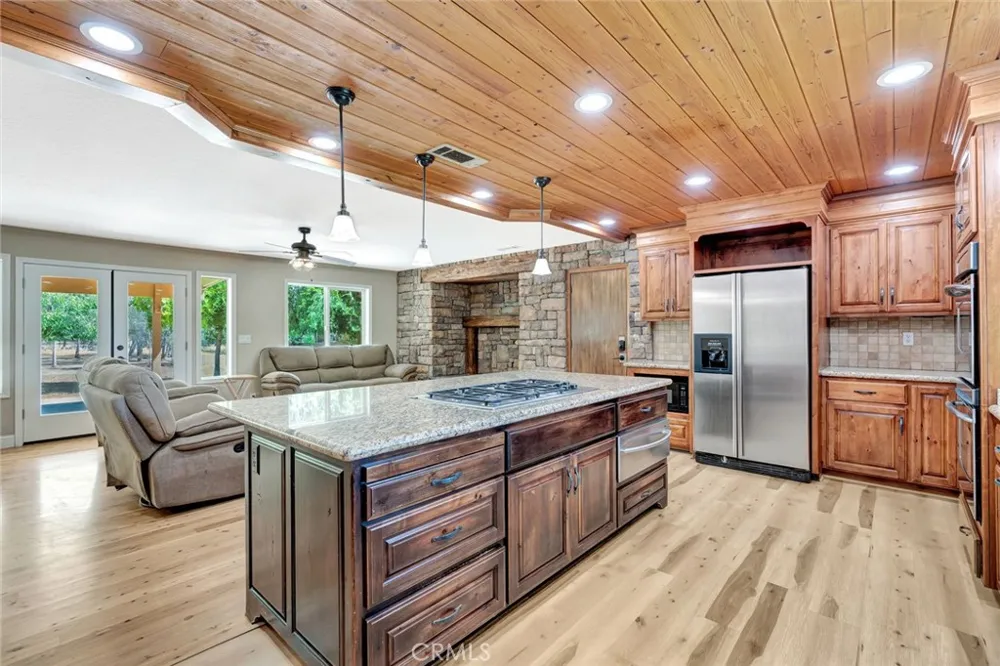 31031 Donald Madera, CA 93636