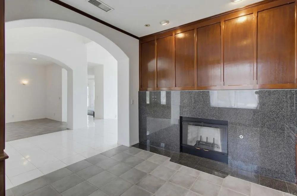 13427 Hilltop Place Valley Center, CA 92082