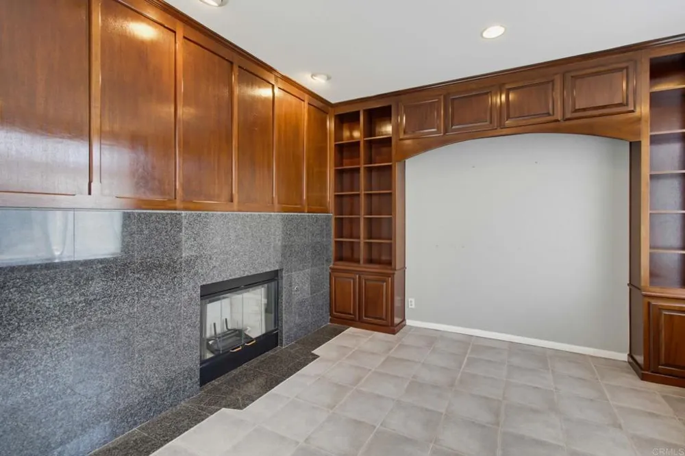 13427 Hilltop Place Valley Center, CA 92082