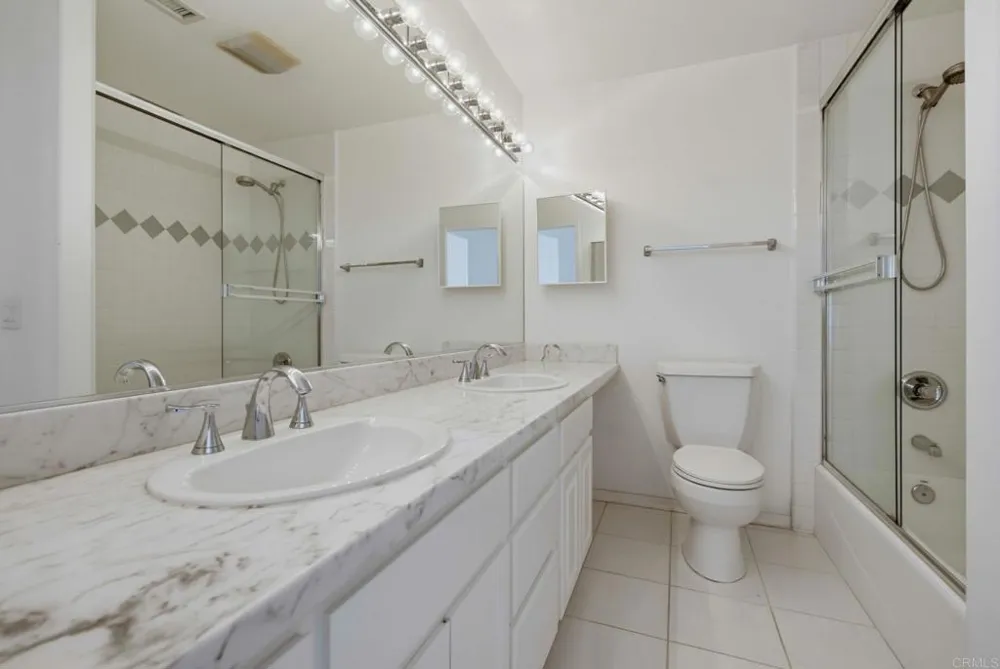 13427 Hilltop Place Valley Center, CA 92082
