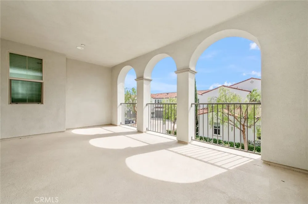 318 Trailblaze Irvine, CA 92618