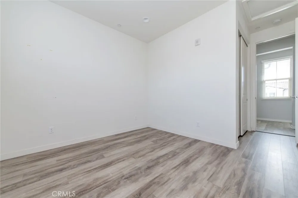318 Trailblaze Irvine, CA 92618