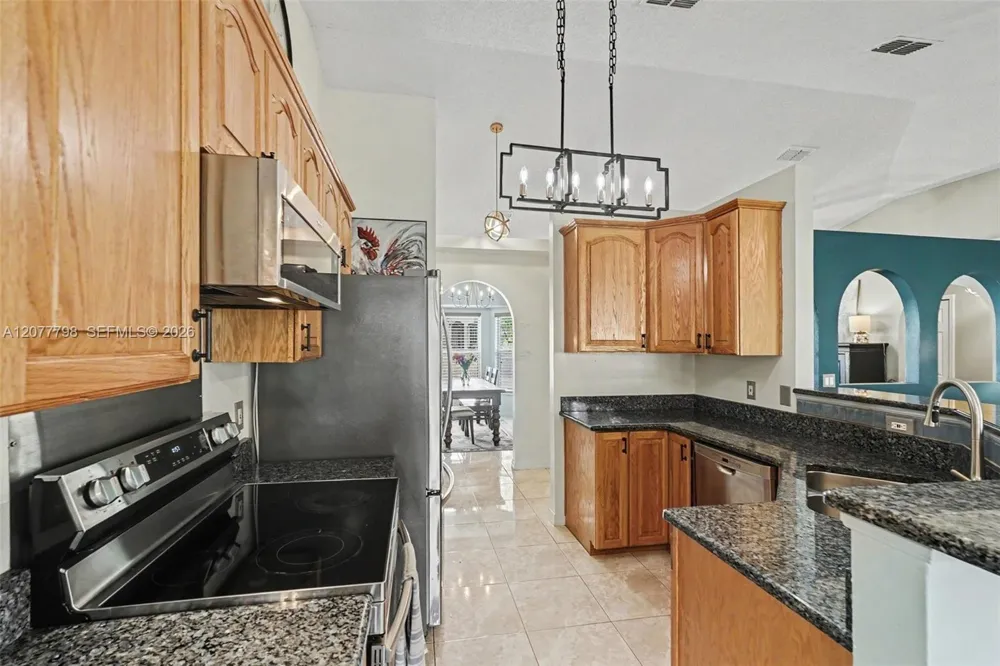 534 Davidson St SE Palm Bay, FL 32909