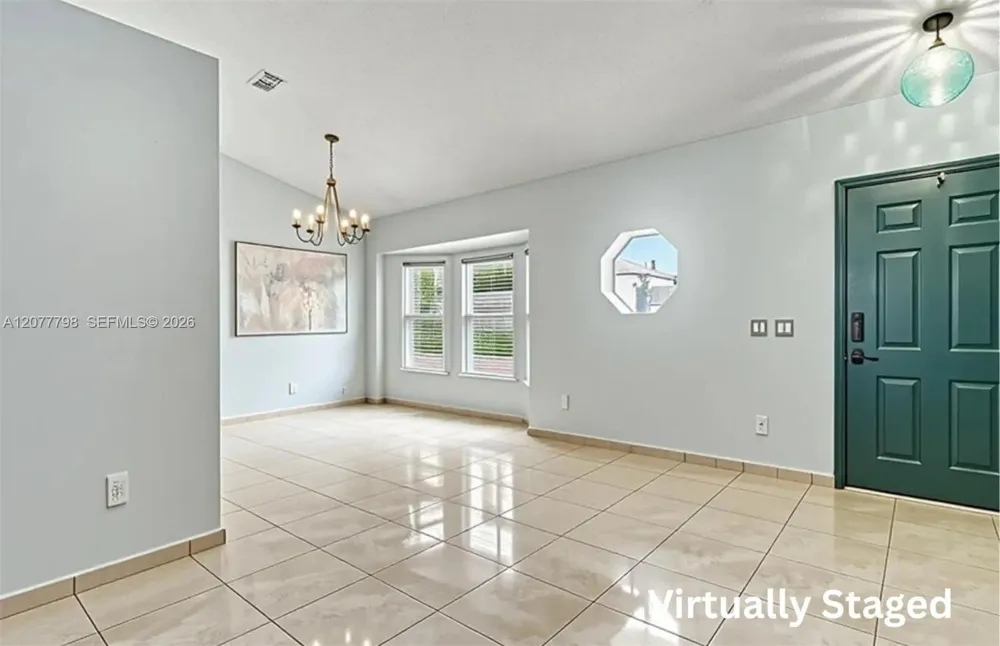 534 Davidson St SE Palm Bay, FL 32909