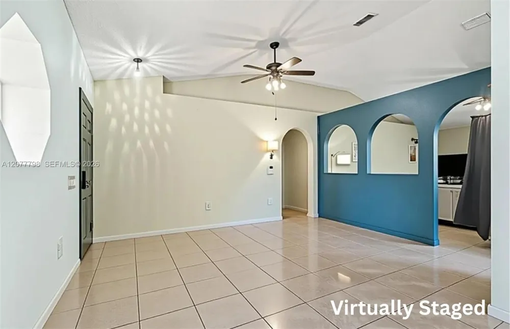 534 Davidson St SE Palm Bay, FL 32909