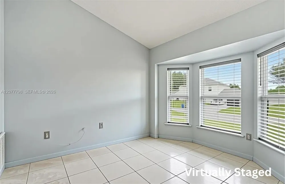 534 Davidson St SE Palm Bay, FL 32909