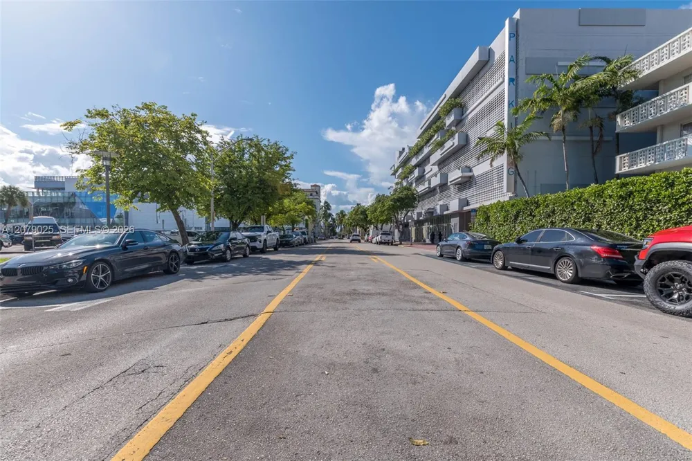 1685 Jefferson Ave #16 Miami Beach, FL 33139