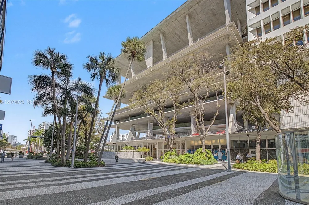 1685 Jefferson Ave #16 Miami Beach, FL 33139