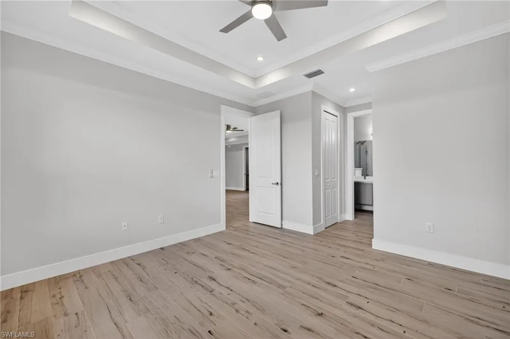 876 DESOTO AVENUE S Naples, FL 34117