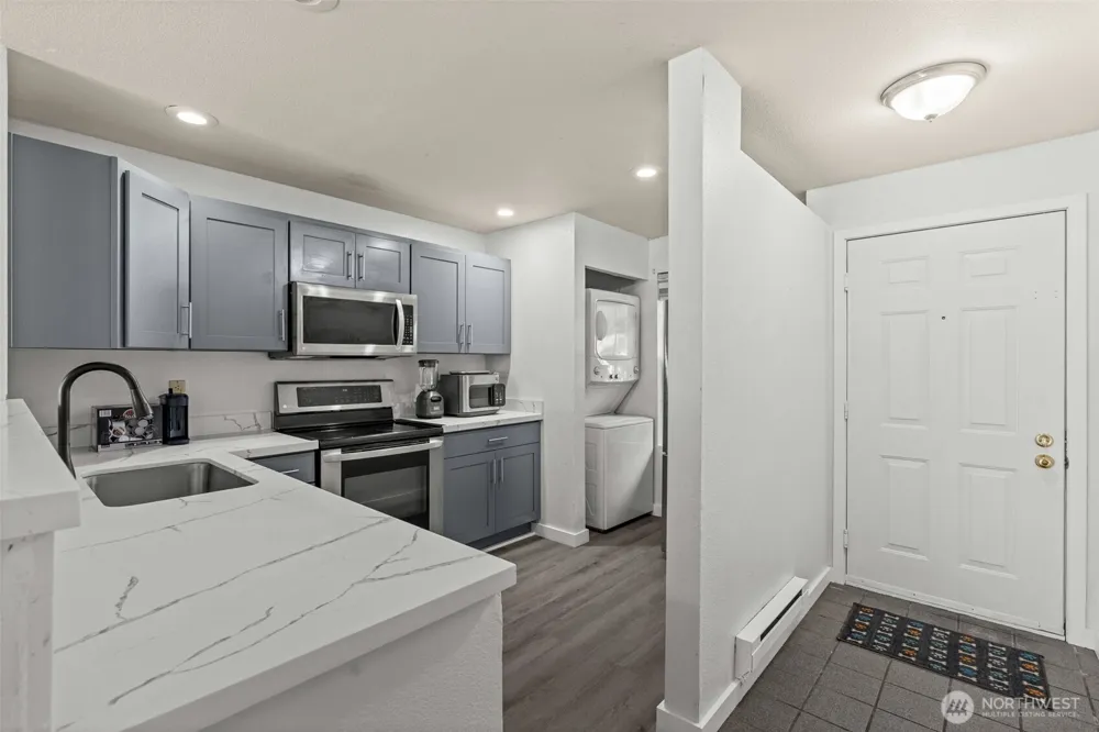 2100 S 336th Street #P4 Federal Way, WA 98003