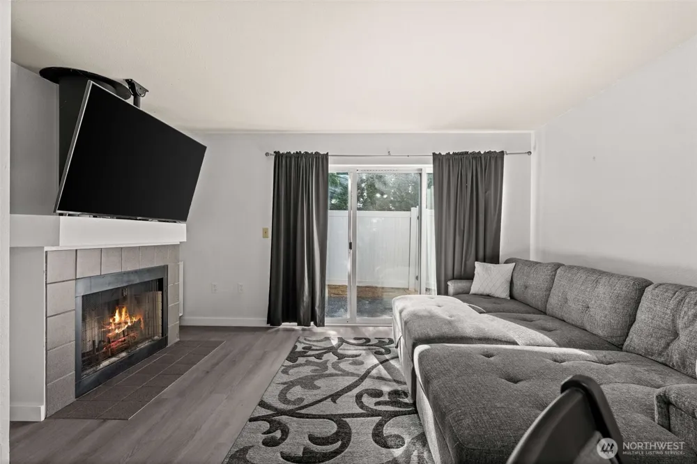 2100 S 336th Street #P4 Federal Way, WA 98003
