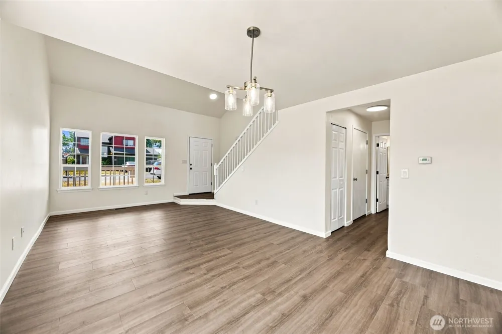 6521 26th ST NE Federal Way, WA 98422