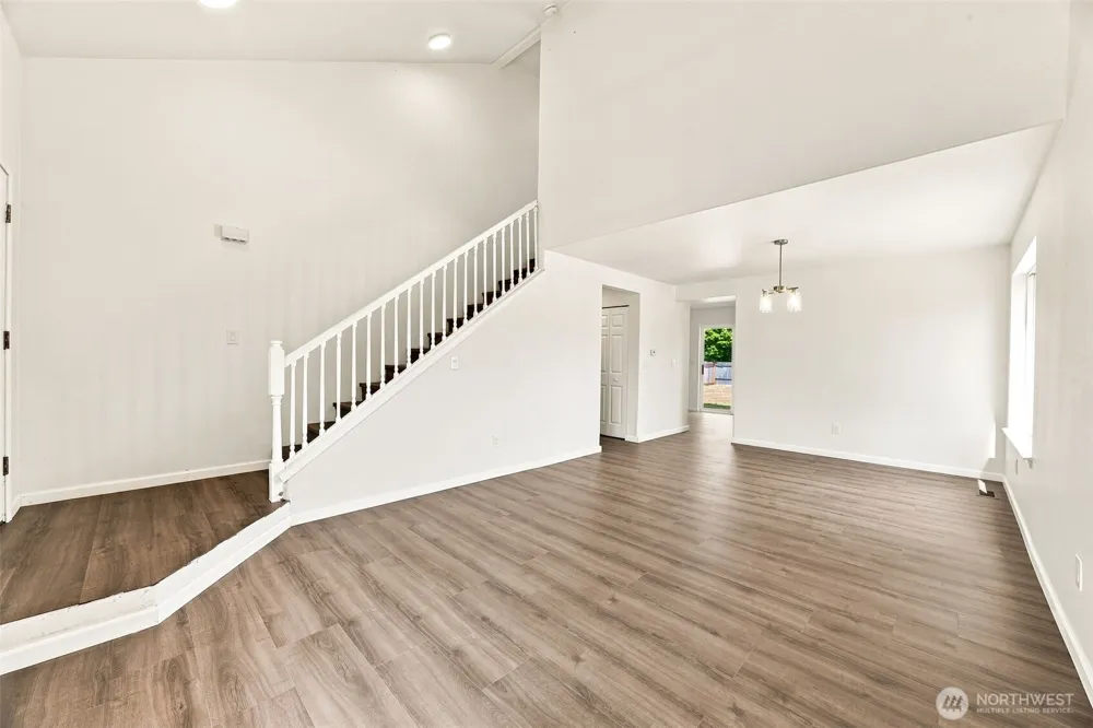 6521 26th ST NE Federal Way, WA 98422