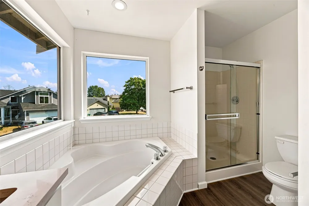 6521 26th ST NE Federal Way, WA 98422