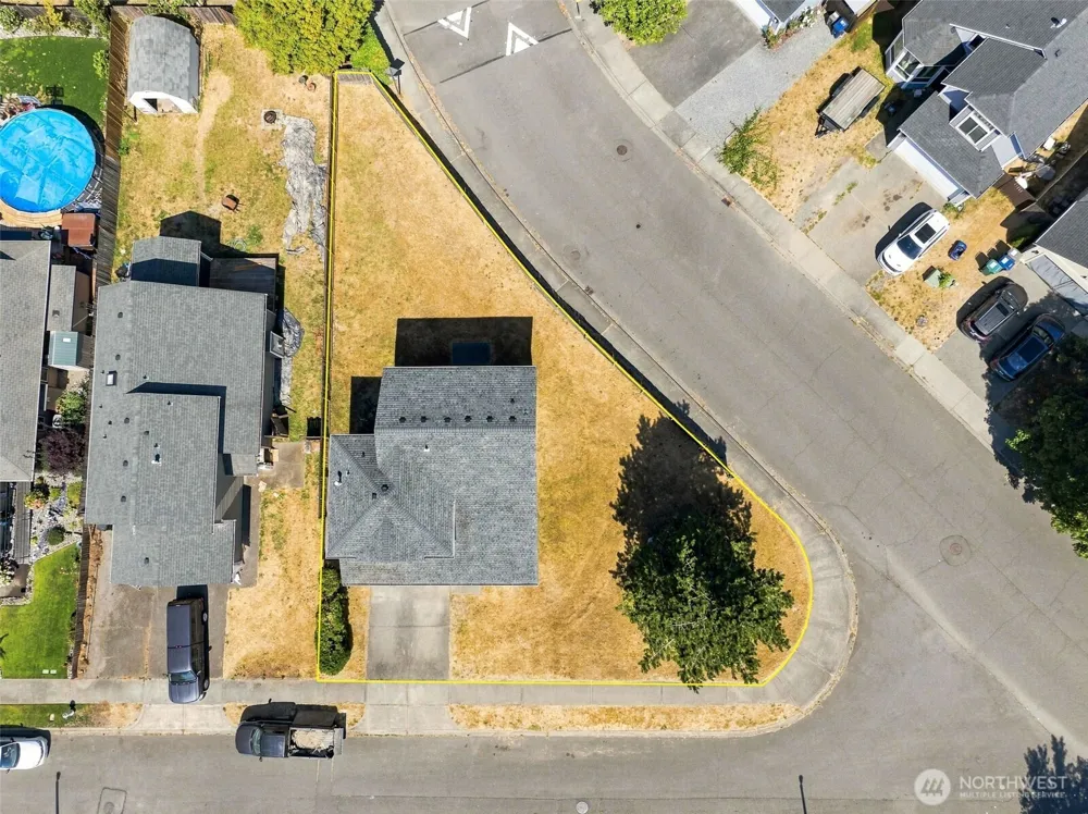 6521 26th ST NE Federal Way, WA 98422
