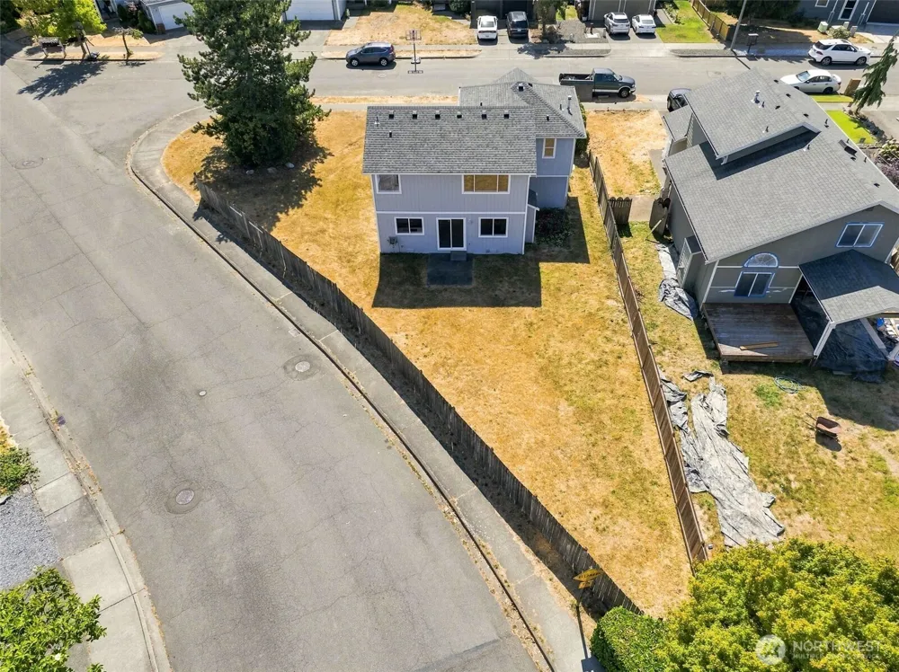 6521 26th ST NE Federal Way, WA 98422