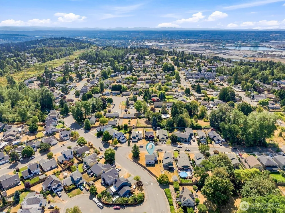 6521 26th ST NE Federal Way, WA 98422