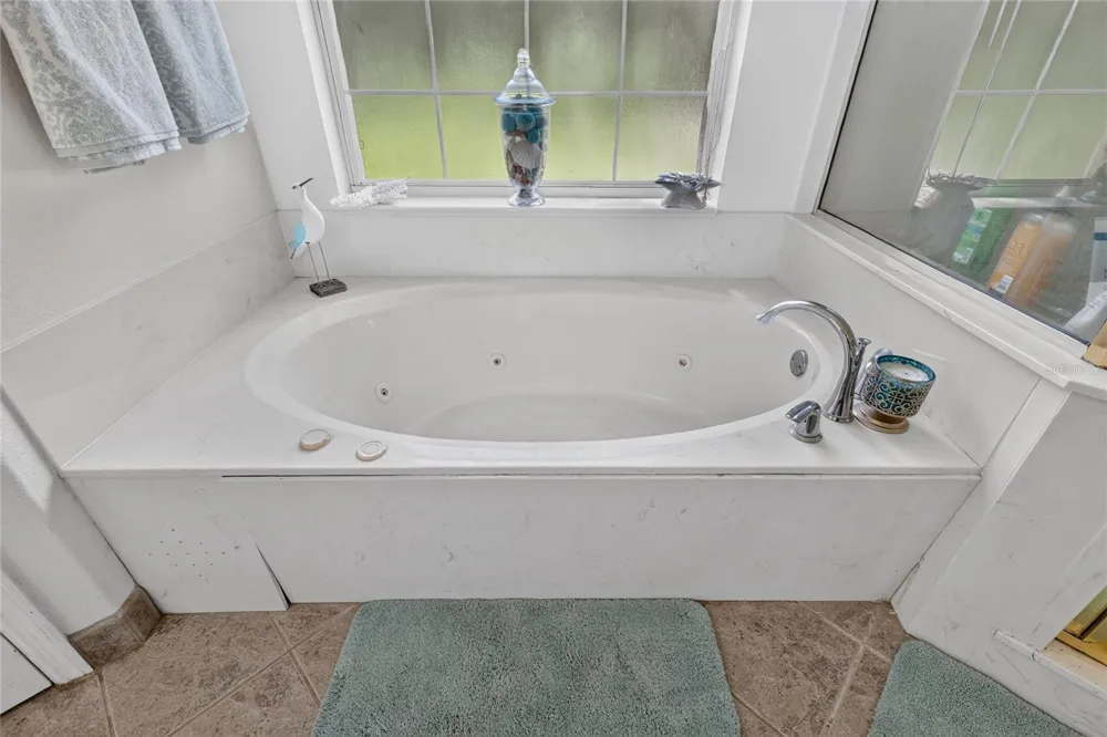 10639 SE SUNSET HARBOR ROAD Summerfield, FL 34491