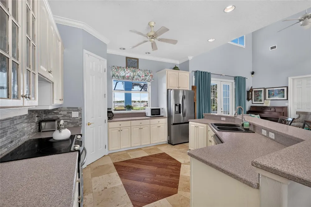 10639 SE SUNSET HARBOR ROAD Summerfield, FL 34491
