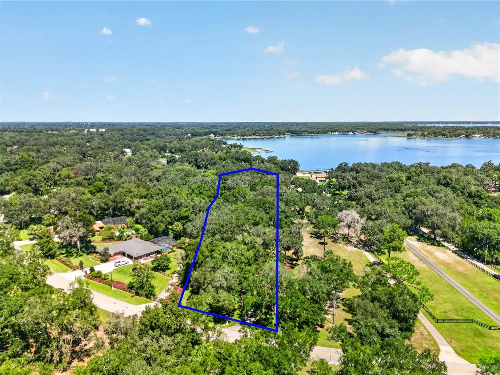 10639 SE SUNSET HARBOR ROAD Summerfield, FL 34491