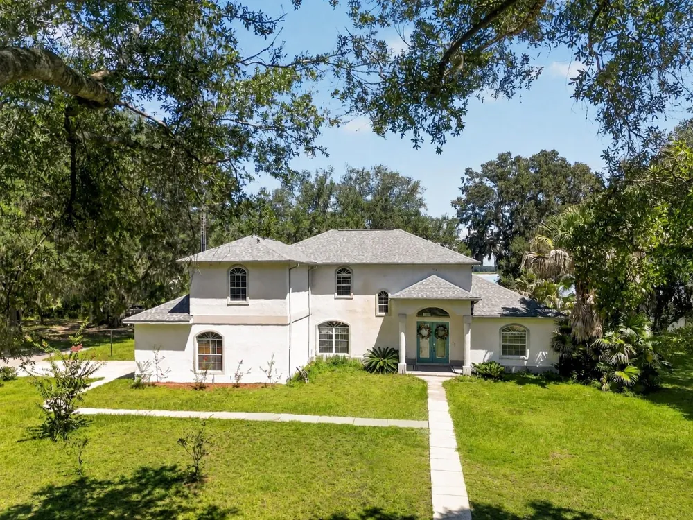 10639 SE SUNSET HARBOR ROAD Summerfield, FL 34491