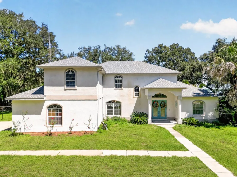 10639 SE SUNSET HARBOR ROAD Summerfield, FL 34491