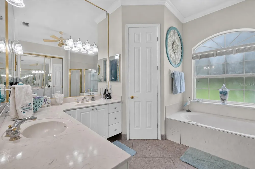 10639 SE SUNSET HARBOR ROAD Summerfield, FL 34491